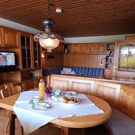 Seeblick Appartement Beatrix Direkt Am Ossiacher See Haus Erzherzog Johann Bodensdorf