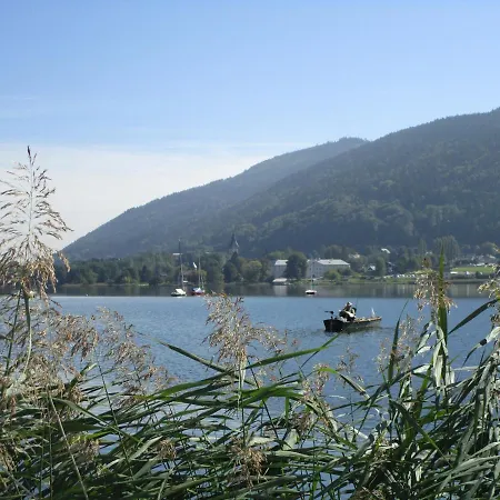 Seeblick Appartement Beatrix Direkt Am Ossiacher See Haus Erzherzog Johann * Bodensdorf